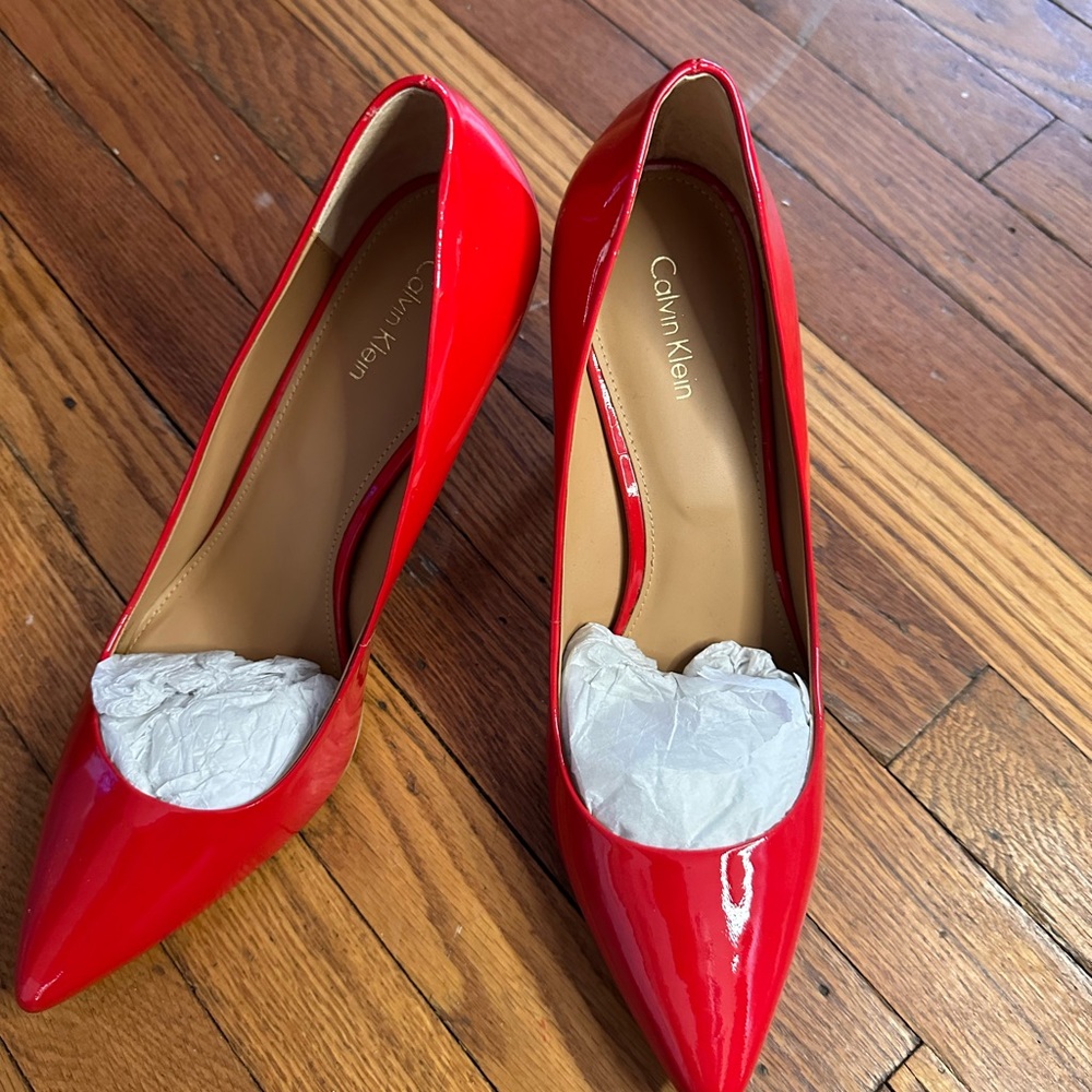 Red Heels - Picture 2 of 6